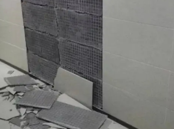 弋江瓷砖空鼓维修公司分享下弋江墙砖松动维修的知识